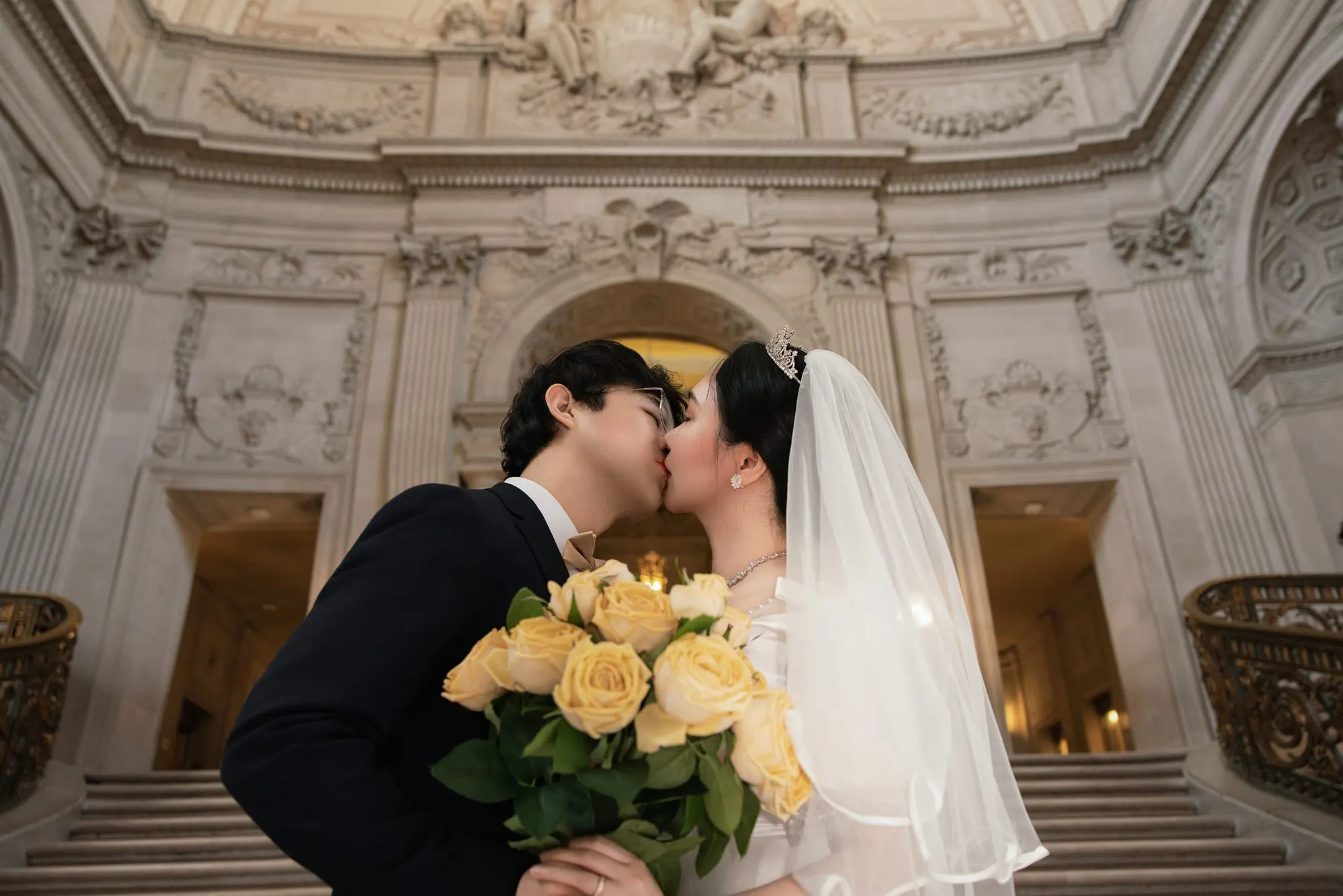 City Hall wedding with yellow roses, frame 29 of 41