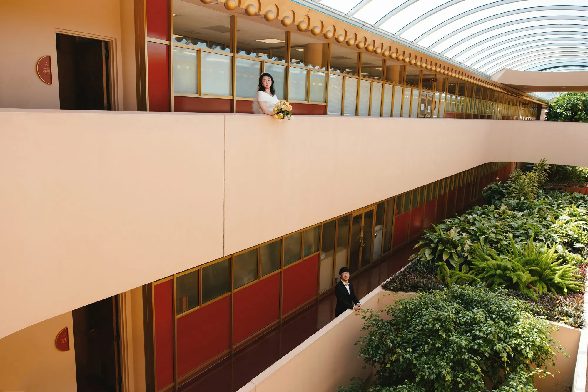 Couple at the Marin County Civic Center, frame 3 of 19
