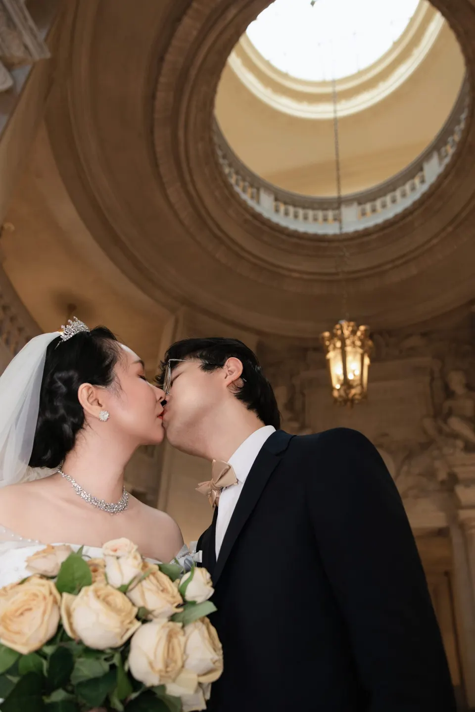 City Hall wedding with yellow roses, frame 24 of 41