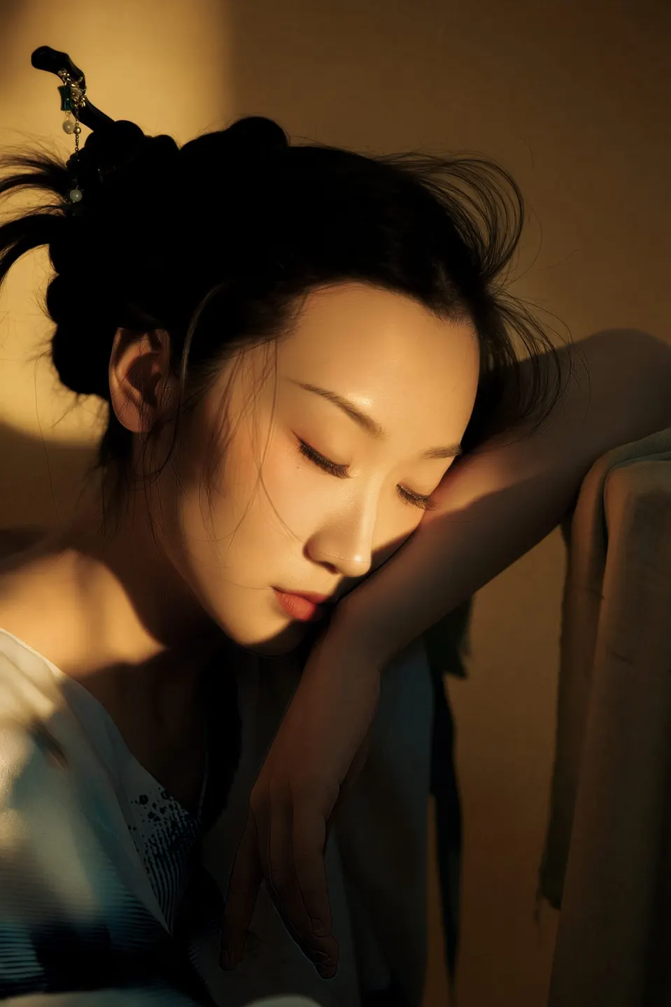 Modern Chinese style portrait, frame 28 of 32