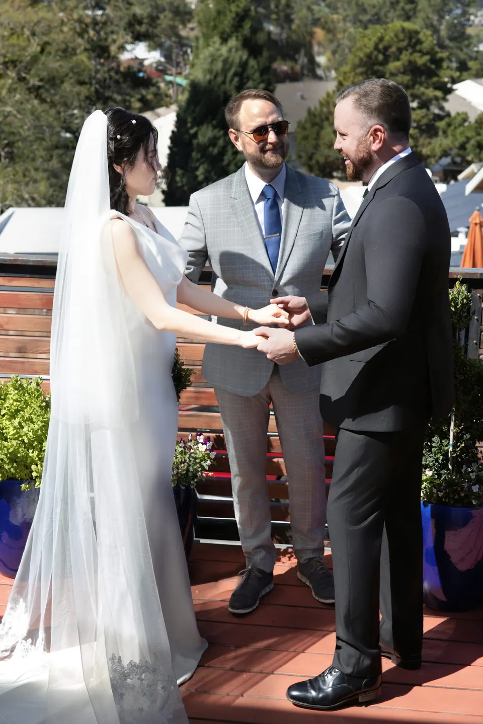 Rooftop wedding ceremony, frame 6 of 7