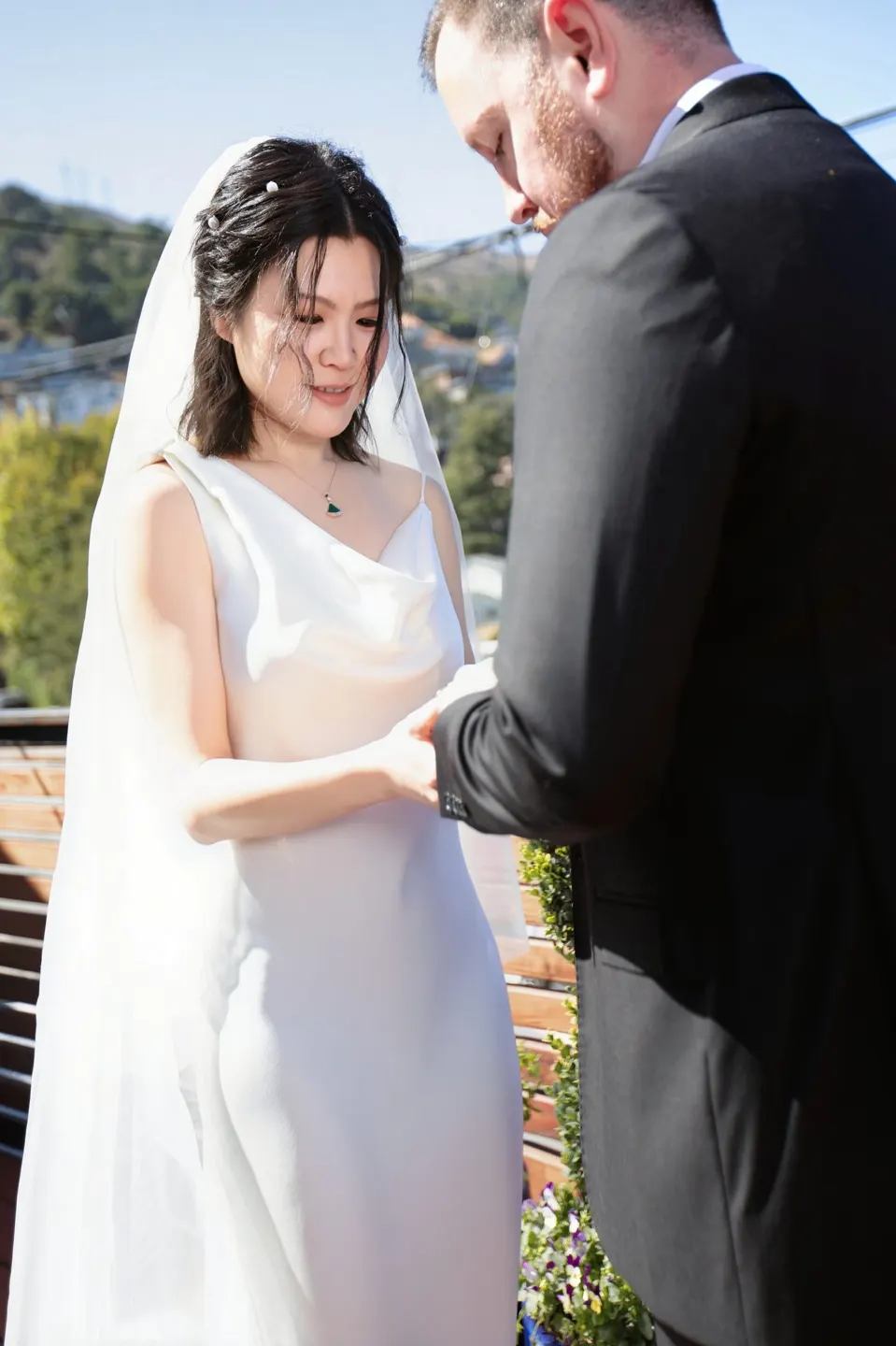 Rooftop wedding ceremony, frame 7 of 7